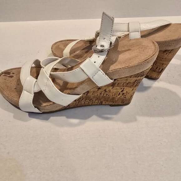 Women's Aerosole White Cork Wedge Sandals size 8 3" Heel - Picture 4 of 9